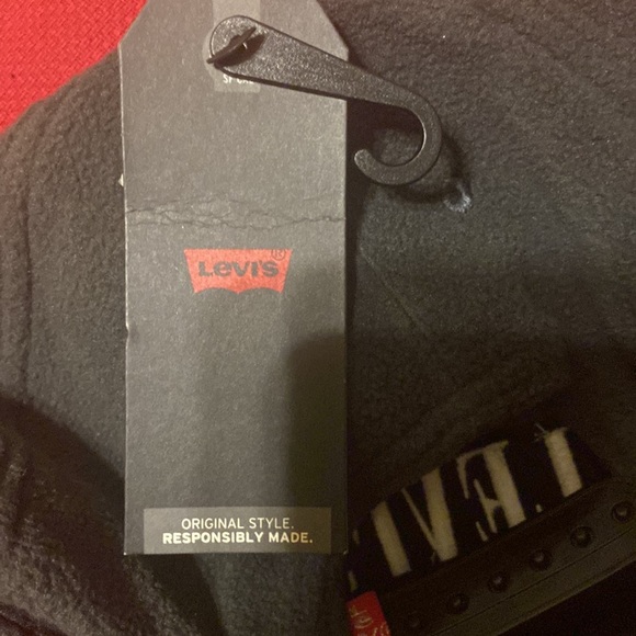 NWT Levi’s winter baseball cap unisex gray with white logo. Adjustable strap - Picture 5 of 7